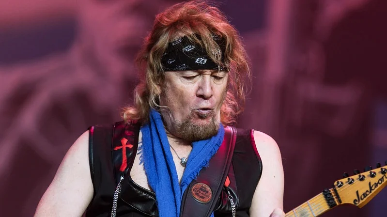 Adrian Smith Net Worth: $60 Million (Iron Maiden Guitarist)